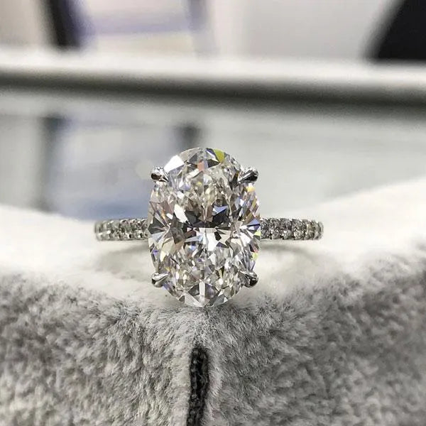 Moissanite 4.0 Carat Oval Cut Engagement Ring In Sterling Silver